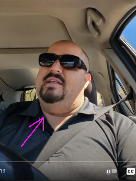 AlphaUnseen's tweet photo. #Defango sporting a newly-formed double chin. Gross! Quick, somebody call a geologist! @justspicci @cheshire3301 @Cicada3301AU https://t.co/hr9kRoWtR0