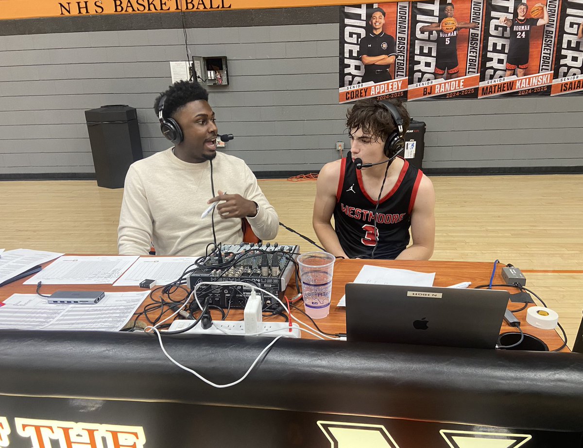 KREFSportsTV (@krefsportstv) on Twitter photo A heck of a second half for Grant Barnard (<a href="/Grantloper24/">Grant Loper</a>) as he helps the Westmoore Jaguars advance to the Joe Lawson Championship game tomorrow night.
#okpreps A heck of a second half for Grant Barnard (<a href="/Grantloper24/">Grant Loper</a>) as he helps the Westmoore Jaguars advance to the Joe Lawson Championship game tomorrow night.
#okpreps