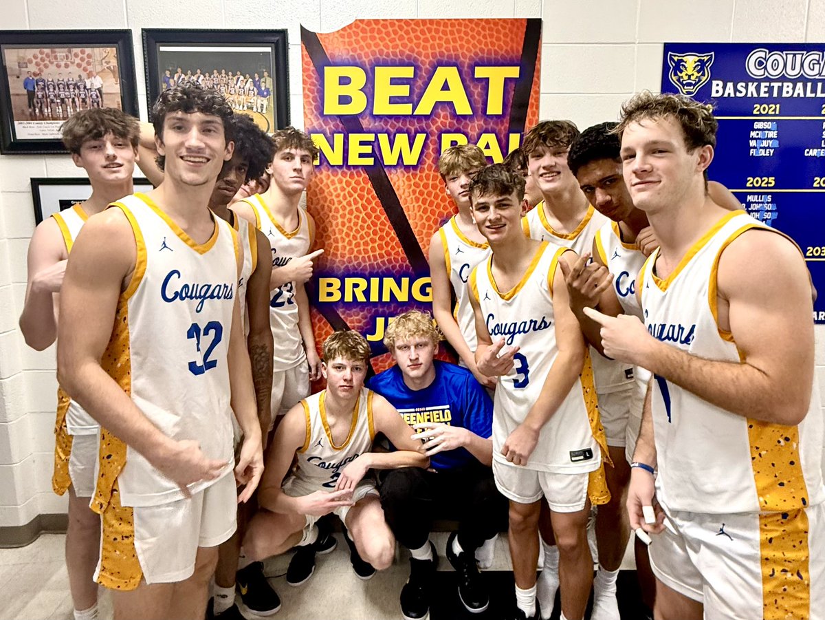 CougarHoops2's tweet photo. 🔵>🔴
#JUICE https://t.co/UetSFpHjAu