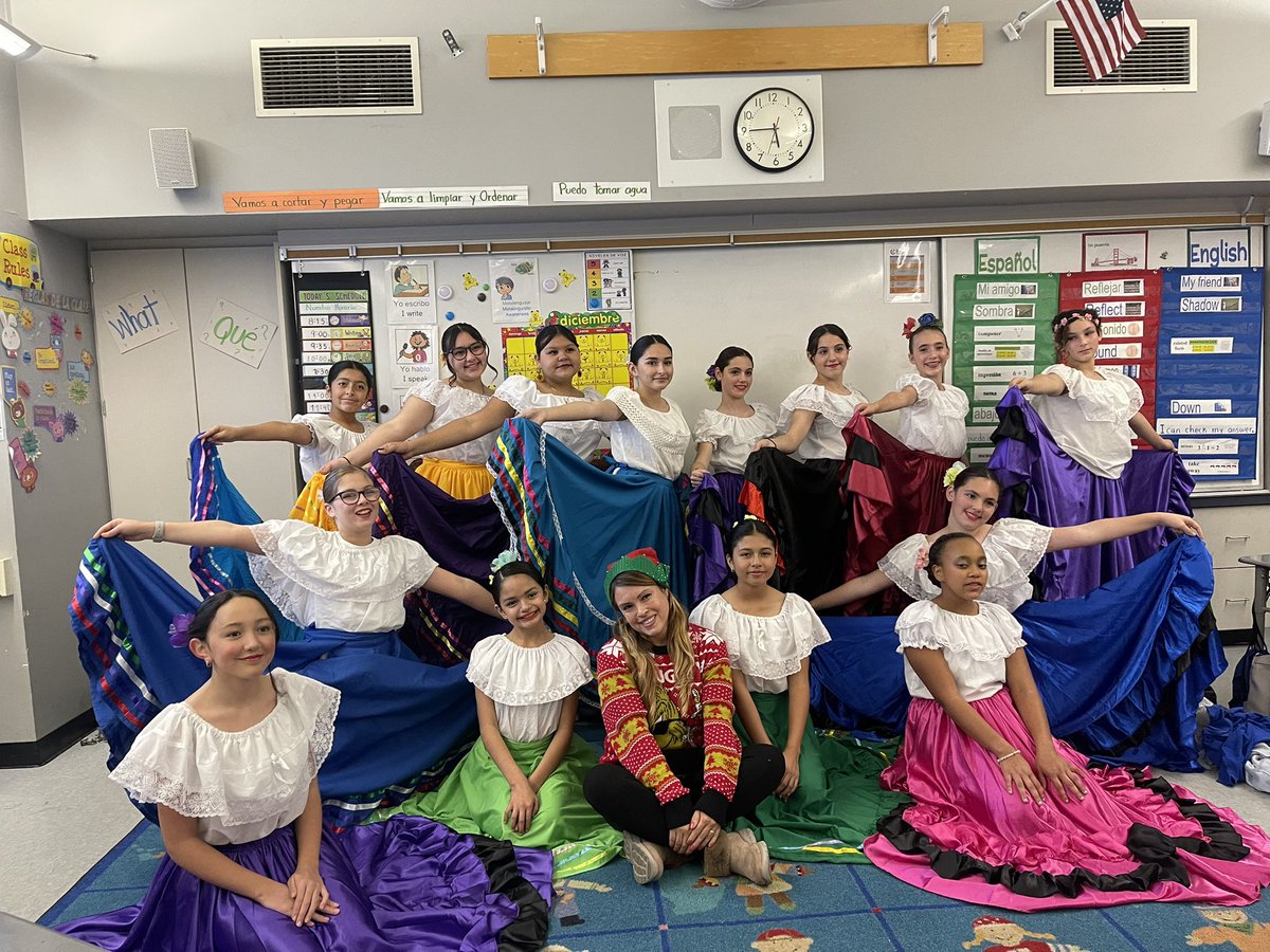 CucaitaMila's tweet photo. New memories! New generation for Ballet Folklorico Holbrook Dancers. Thank you awesome middle students for make it possible. I’m so proud of all of yours. Happy Holidays. https://t.co/ae0deFN3lN