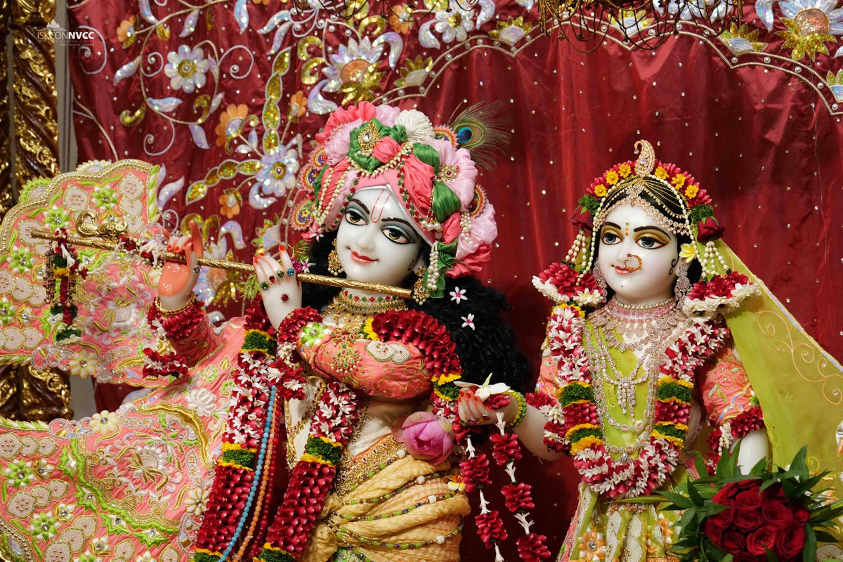 ISKCONPune's tweet photo. 🙏🏽Today's Darshan 📿 🗓14-12-2024🙏
🌷Sri Sri Radhavrindavanchandra🌷
🚩@ISKCONNVCCPune🚩
.
.
#ISKCONNVCC #ISKCONPune #ISKCONNVCCPune #ISKCON #14thdecember #14thdecember2024 #Saturday #Harinaamsankirtan #Radheshyamdas #Radheradhe #Sankirtan #Kirtan #Vrindavan #Mayapur #Prabhupada https://t.co/WWkWZqJd0z