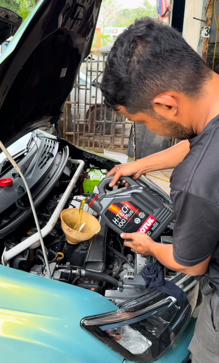 AkeemSharyzal's tweet photo. Kepada semua pengguna Perodua, Proton, Honda, Toyota, Nissan, Mazda, Suzuki semua kereta la yang ada.

Kalau dah taktau nak services kereta kat mana, datang je Workshop ni dekat Shah Alam. Owner baik murah &amp; jimat. https://t.co/dzE9aR9Zz2