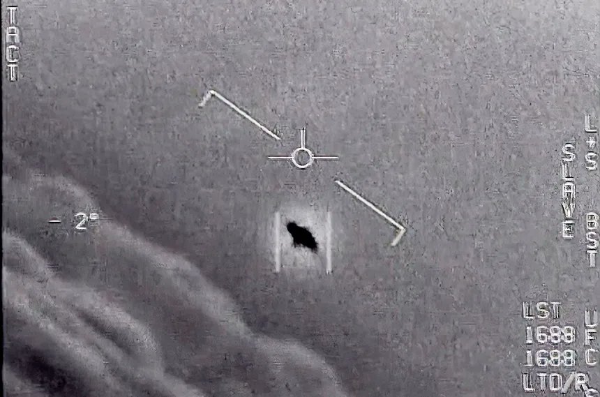 DAVID19Vincent's tweet photo. The Anti-Drone tech used to date was ineffective because it operates, pulsed, from 50Kw - ~150Kw, when Megawatt+ CW beams are required. They're designed for an EMP kill, but that's not the kill mechanism needed to take down AG craft (ET or Manmade). #MASERS4Man https://t.co/T6mB2jClG1