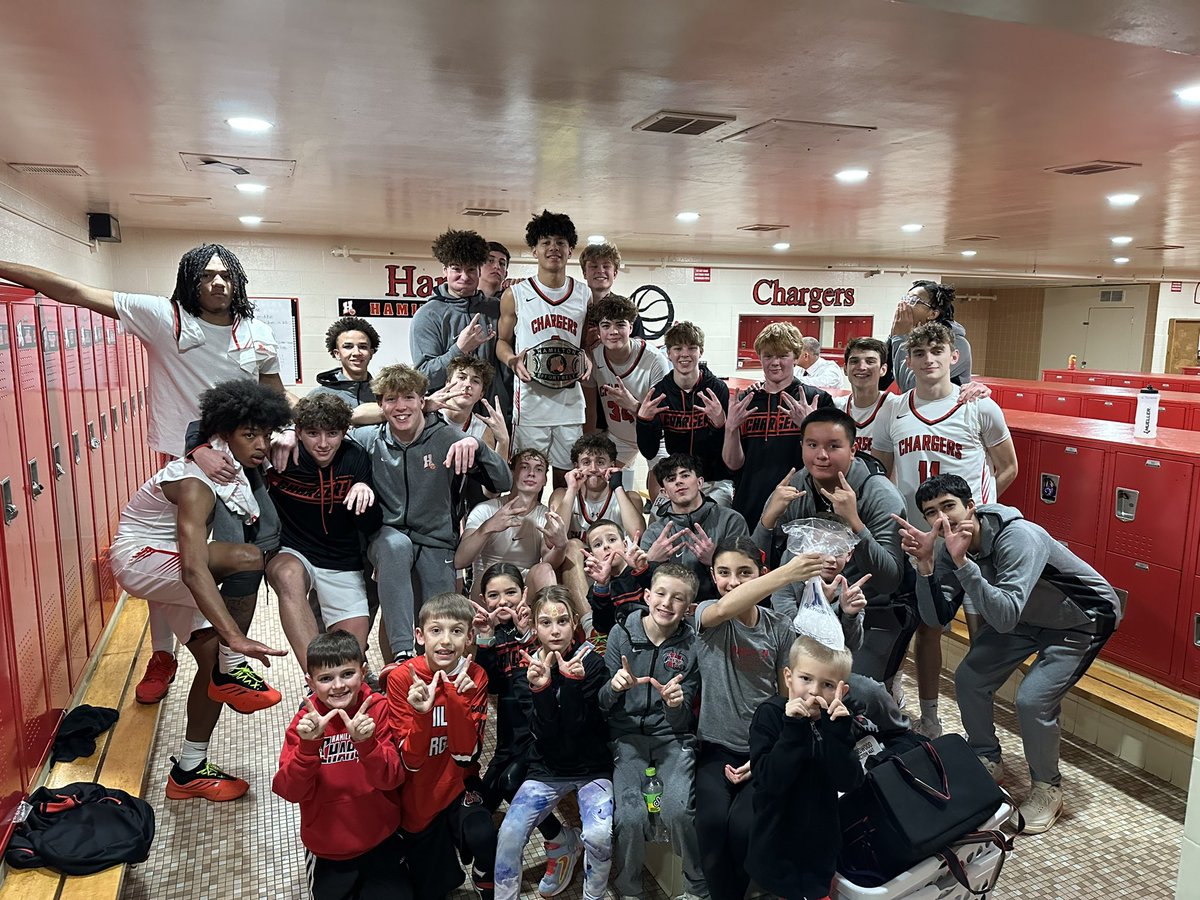 HHSChargerHoops's tweet photo. The Chargers completed a program sweep tonight, defeating Marquette at all three levels. Varsity triumphed 67-66, with @alecvernon1 earning the Effort Belt for his standout performance. A great night in Sussex, thanks to everyone who came out to support our teams. https://t.co/JhPTIoyjxX