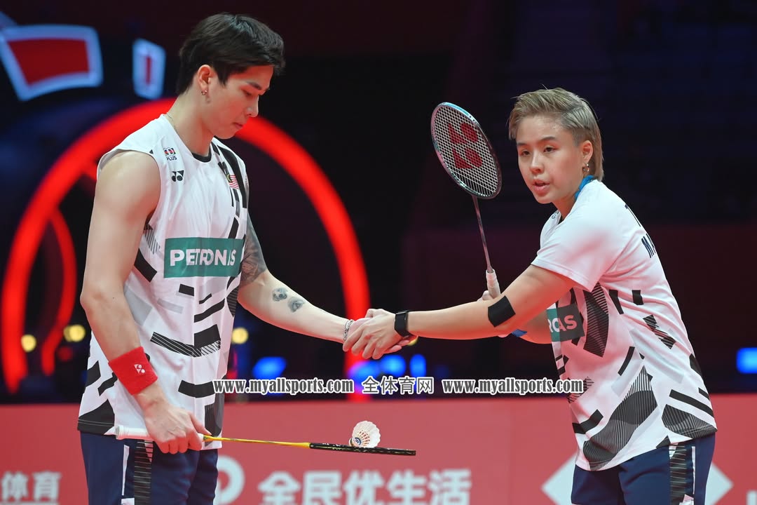 chentohpics's tweet image. ChenToh on semifinal day 📸

#BWFWorldTourFinals #WTF2024