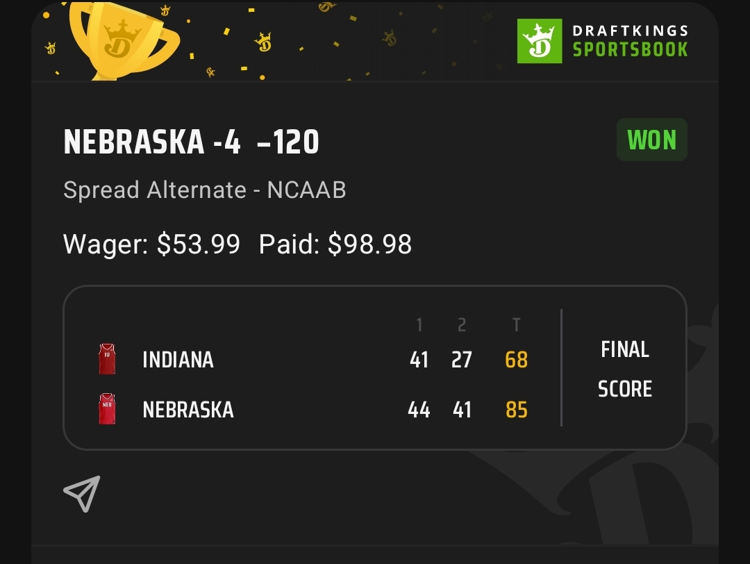 Only_Trend_Bets's tweet photo. Banggggggg on their heads. Try to limit me pregame? That's cute, hold my beer. Made it roughly a 6u bomb on them. 

#GamblingTwitter #SportsBetting #sharp #CBB #draftkings #fanduel https://t.co/soSqaKtTX4