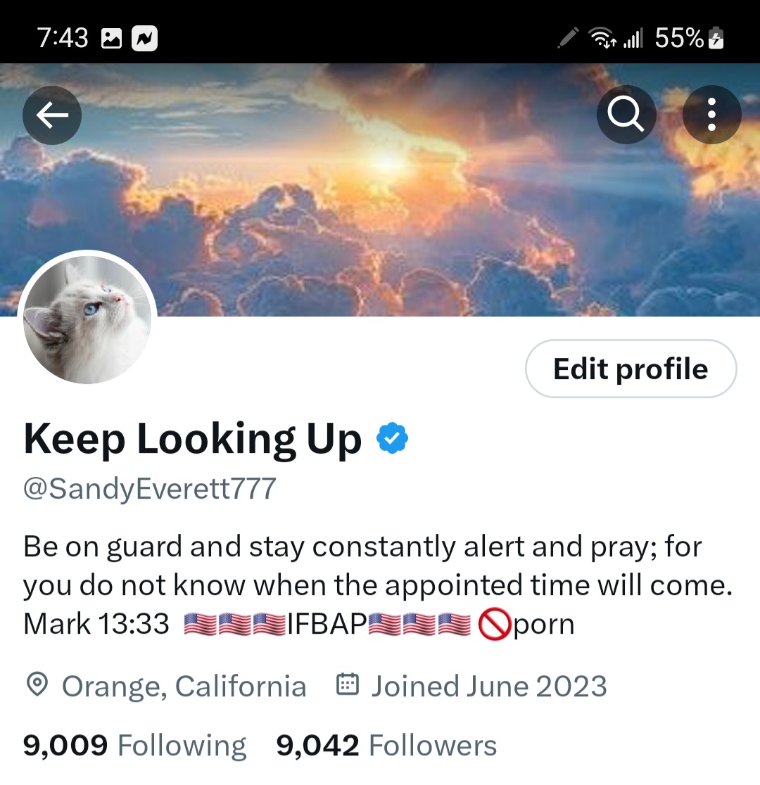 SandyEverett777's tweet photo. Hey @XSupport @X @elonmusk, My follower count just dropped again - by 40 followers within 1 minute. See below. THIS HAPPENS EVERY NIGHT at around 8pm. This is the 19th night in a row! PLEASE DO SOMETHING ABOUT THIS ISSUE ASAP #FollowerDrop https://t.co/xZbFxyctT2
