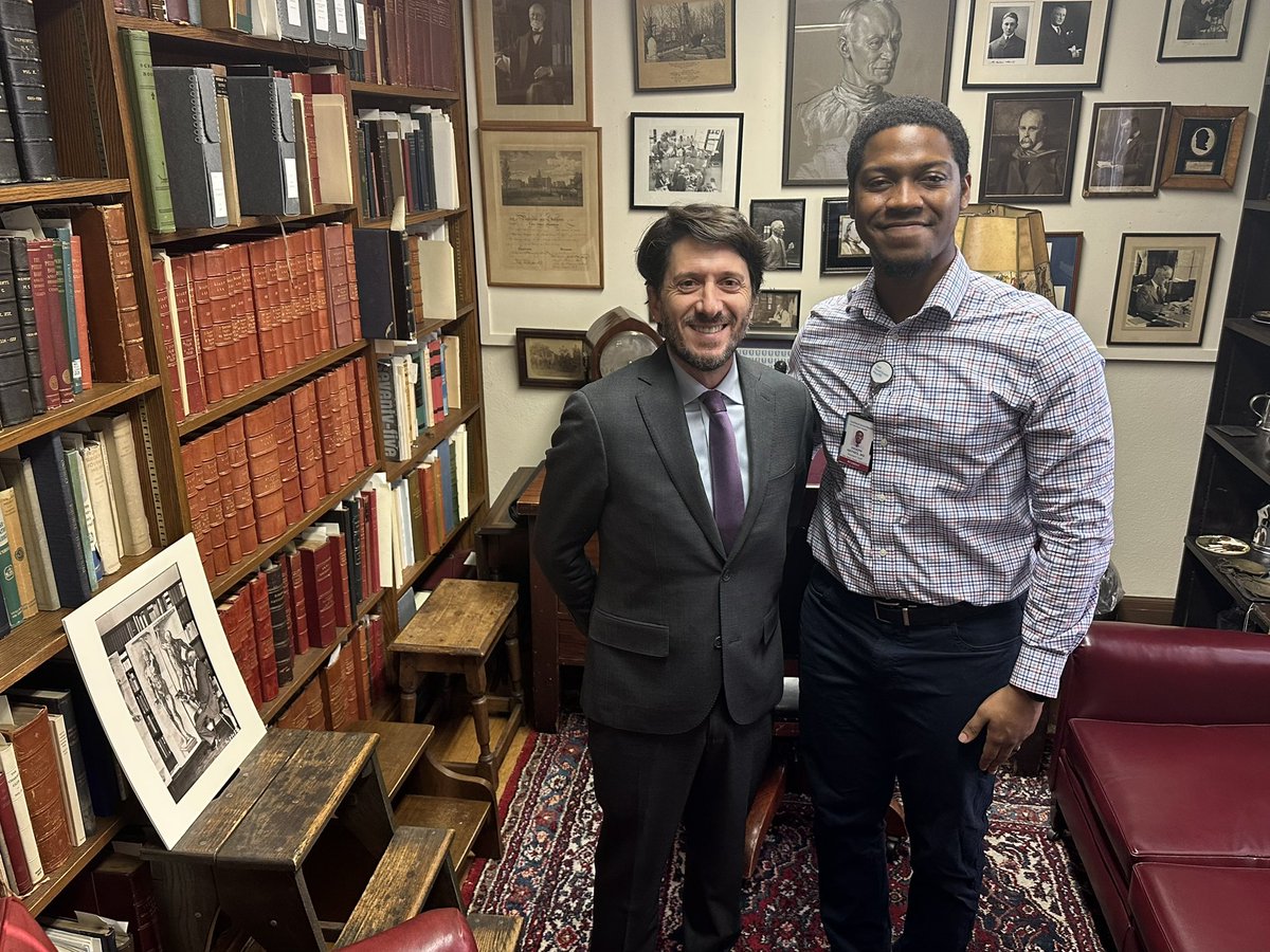 It was a great honor and a pleasure visiting Yale Neurosurgery! 
Such an incredible, world leading faculty and an amazing group of residents.