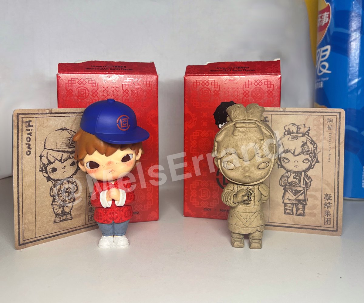 MelsErrand's tweet photo. wts hirono x cloth ina 

Avail..
✅ terracotta army (1) - 189K
✅ silk royale (1) - 189K

> opened foil, card &amp; box
> ETA ina 🔜 15 Jan 🙌🏻
> payment via BCA, no toko oren
> bisa dp

Dm aja ya guyss 🤗

wts wtb want to sell pop mart hirono clot
#zonauang 
#hirono https://t.co/c4HXJOztxB
