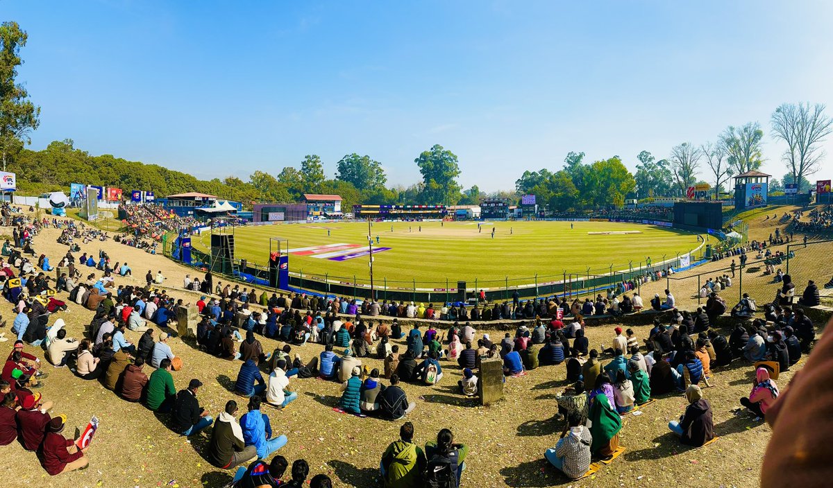 danield1's tweet photo. Finally made it to the NPL at TU. Atmosphere: electrifying. Local businesses: thriving. Audience: thriving too… though a bit too casual about littering. Great to see cricket spurring the economy, but can we all be a bit more responsible pls? We’re on Star Sports! #NPLT20 https://t.co/47Aj9enXJG