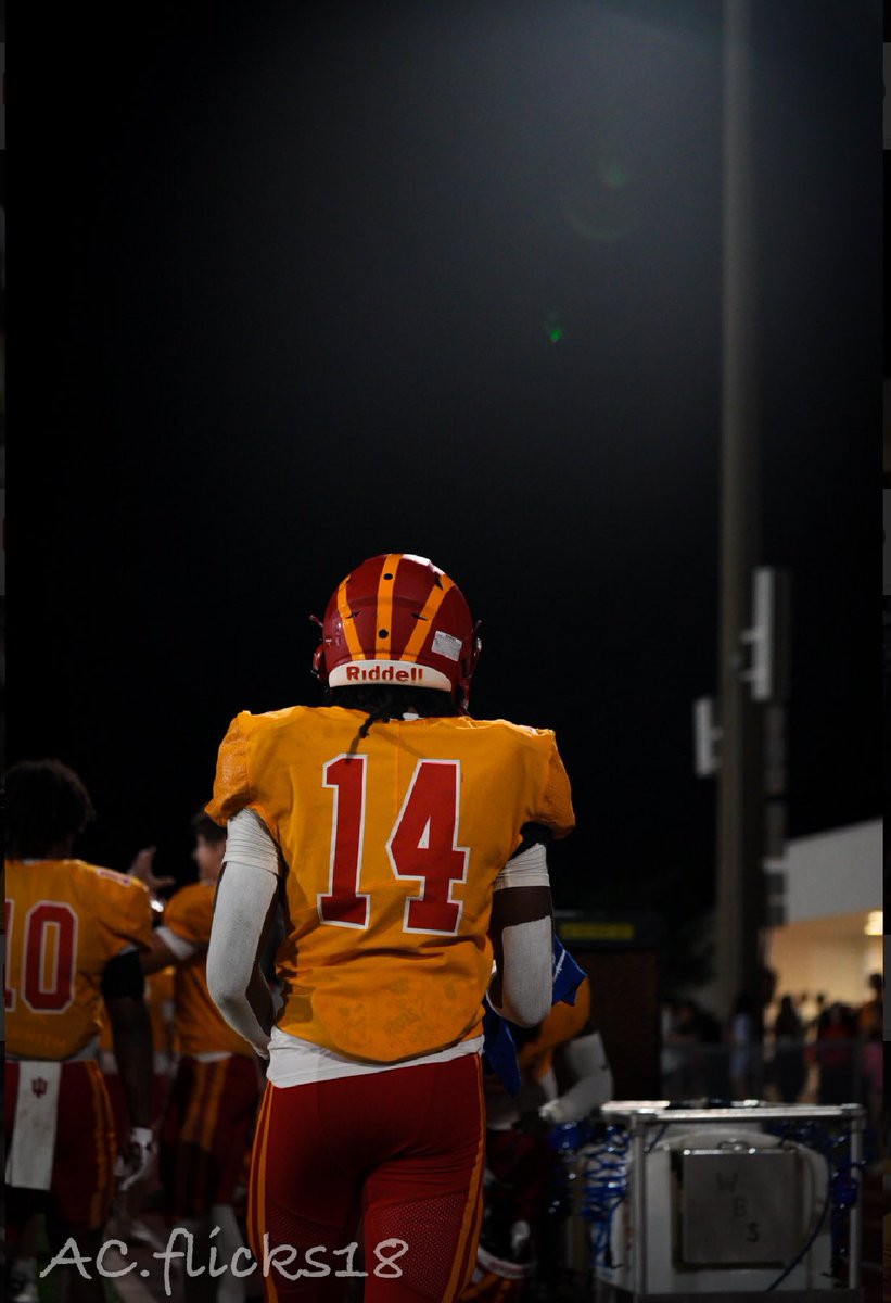 108 Tackles (67 solo)
17 TFLs 
18 Sacks
3 Forced Fumbles - 1 Fumble Recovery
2 PBU’s 
<a href="/TankThomas16/">G. Tank Thomas</a>  is a Dawg‼️🦍🦍 #SeniorSZNOver✌🏾 #14Out✌🏾 <a href="/Andy_Villamarzo/">Andy Villamarzo</a> <a href="/Biggamebobby/">Bob Putnam</a> <a href="/PinellasHSMedia/">Pinellas Highschool Media Group</a> <a href="/CoachGreen_3/">Green Zone preps Recruiting inc.</a> @WriterLeader247 hudl.com/video/3/169133…