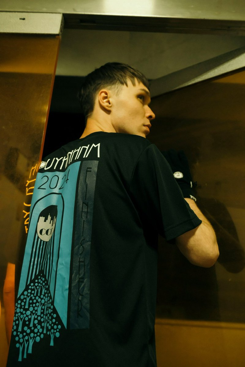 HOUYHNHNM × CITY COUNTRY CITY
本日先行発売！

houyhnhnm.jp/feature/930555/