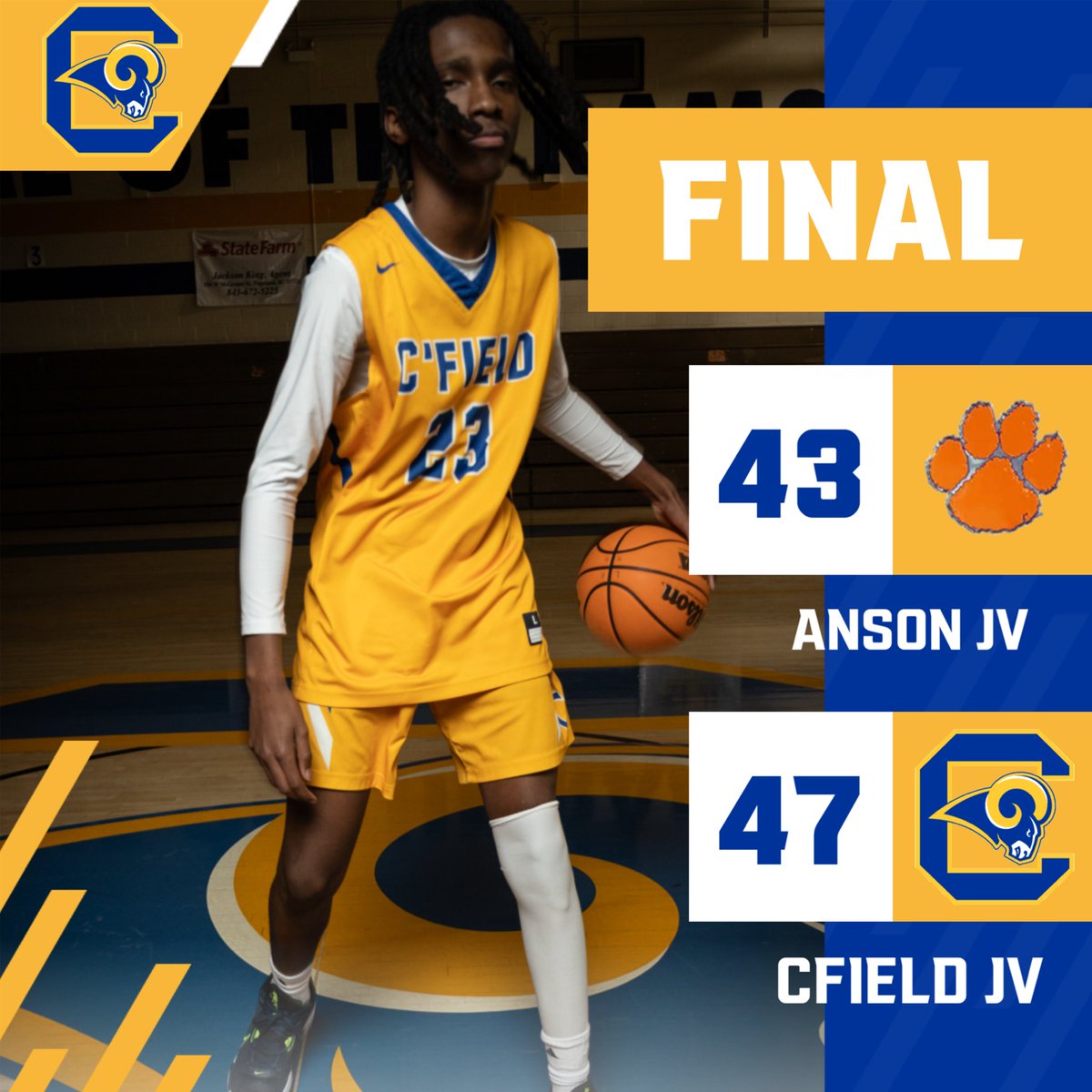 CField 🏀🏀🏀 tweet media