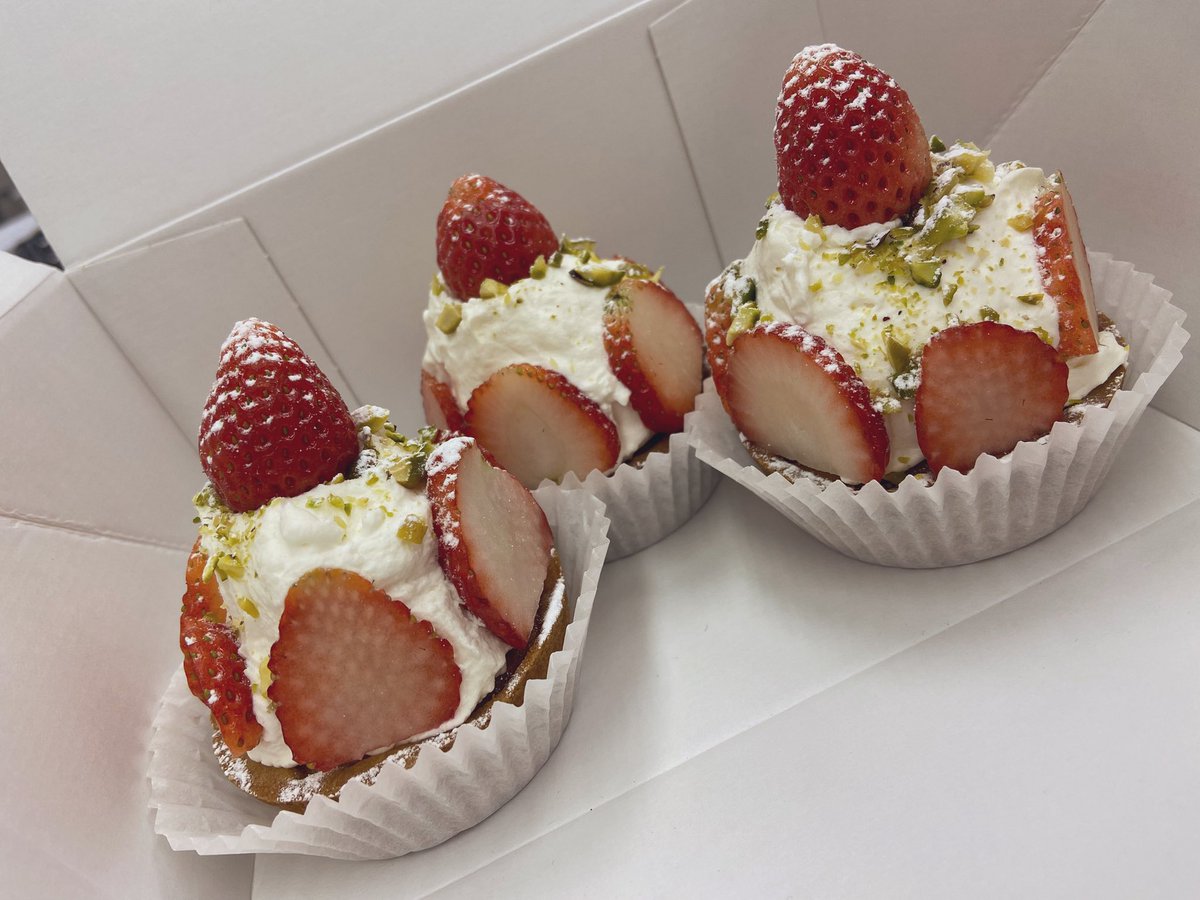 856studio's tweet photo. #antcafe さん
いちごのキャンドルタルト🕯️🍓
やっすんが届けてくださいました🎁
#856studio https://t.co/FAkpK6mlpY