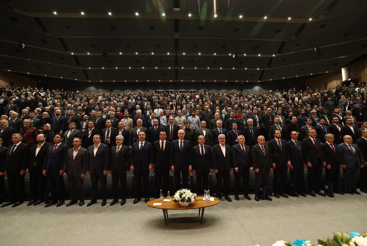 AtamanAlkan1's tweet photo. CİHANNÜMA’nın uluslararası İSTANBUL FORUM oturumlarında ikinci gün ekonomi alanında devam ediyor.
 #istanbulforum https://t.co/USdVM0Om6y