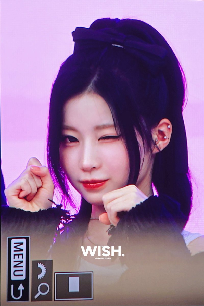 wish__asa's tweet photo. 241214 🤍

토끼 왔다🤍🐰🐰🐰🐰

#BABYMONSTER #베이비몬스터
#아사 #ASA #榎並杏紗 #ENAMIASA https://t.co/9yym4yVvI9