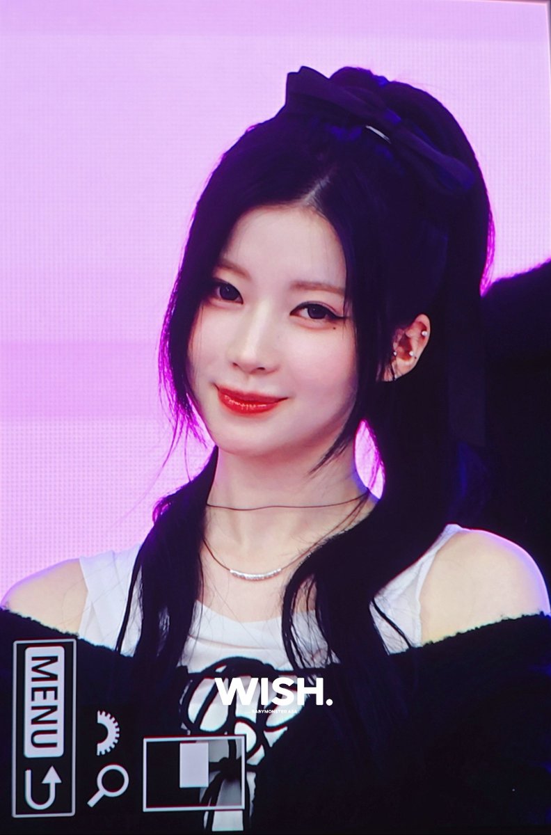 wish__asa's tweet photo. 241214 🤍

토끼 왔다🤍🐰🐰🐰🐰

#BABYMONSTER #베이비몬스터
#아사 #ASA #榎並杏紗 #ENAMIASA https://t.co/9yym4yVvI9