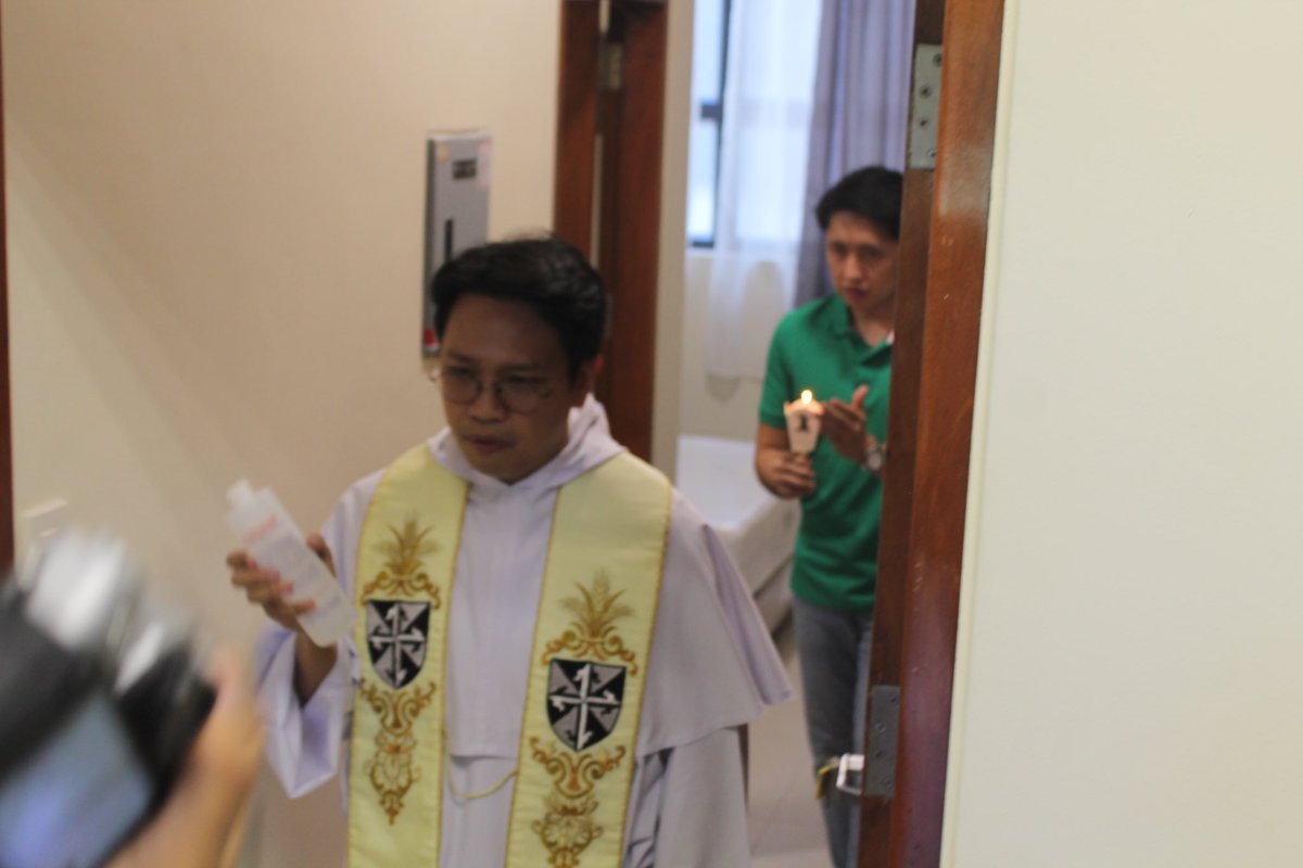 martin_theflame's tweet photo. LOOK: UST Santa Rosa campus new facilities at the Dr. Tony Tan Caktiong innovation center. | @abtheflame https://t.co/1ELQm3z6rd