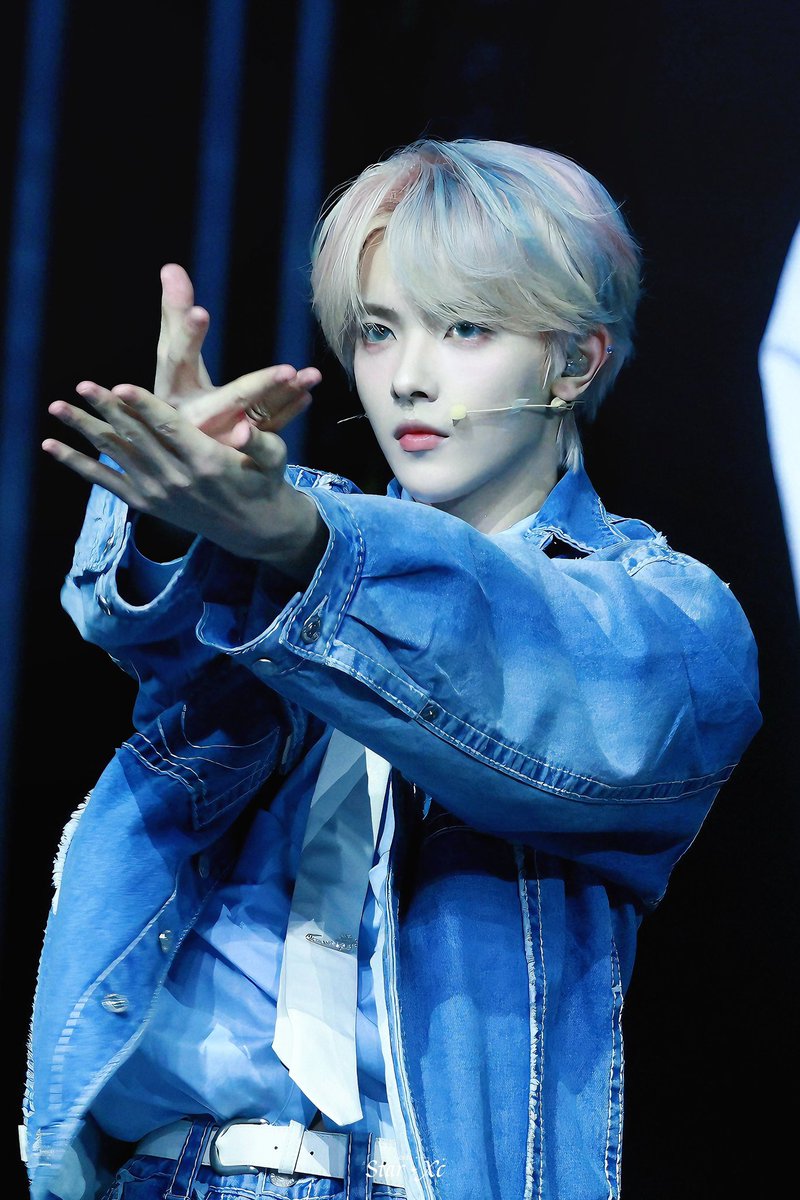 starxc0830's tweet photo. ▶︎𝟐𝟒𝟏𝟭𝟮𝟱 𝟮차 경연 

신처체크 ♡

#신처 #新澈
#iQIYI #StarlightBoys 
#스타라이트보이즈 #星光闪耀的少年 https://t.co/1EbhtYVlJz