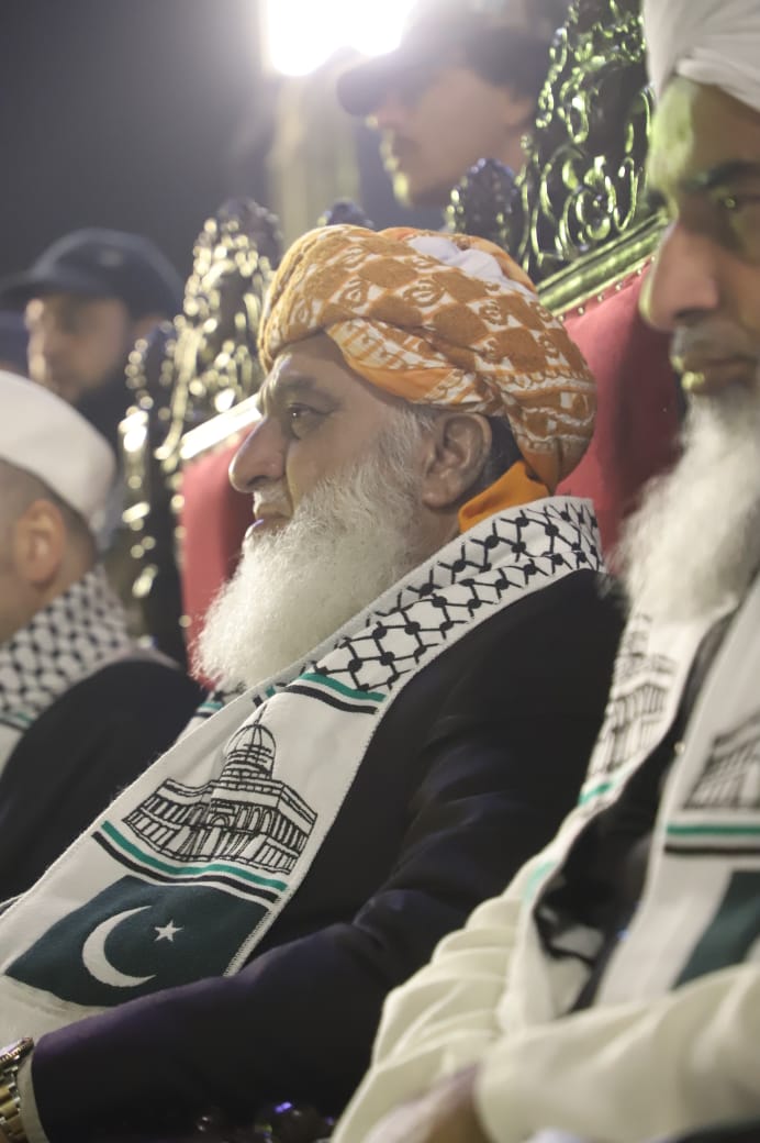 ArbabKasho's tweet photo. غلام حکمران خواہ زرداری ہو یا نواز شریف یا ان کا کٹھ پتلی تماشہ لگانے والے اسٹبلشمنٹ ان کو مدارس کی عظمت اور افادیت کا اندازہ نہیں لیکن ہم ہر سازش کا بھرپور جواب دیں گے۔
@MoulanaOfficial @juipakofficial
#مدارس_دشمن_پالیسی_نامنظور https://t.co/9TIiq6wFed