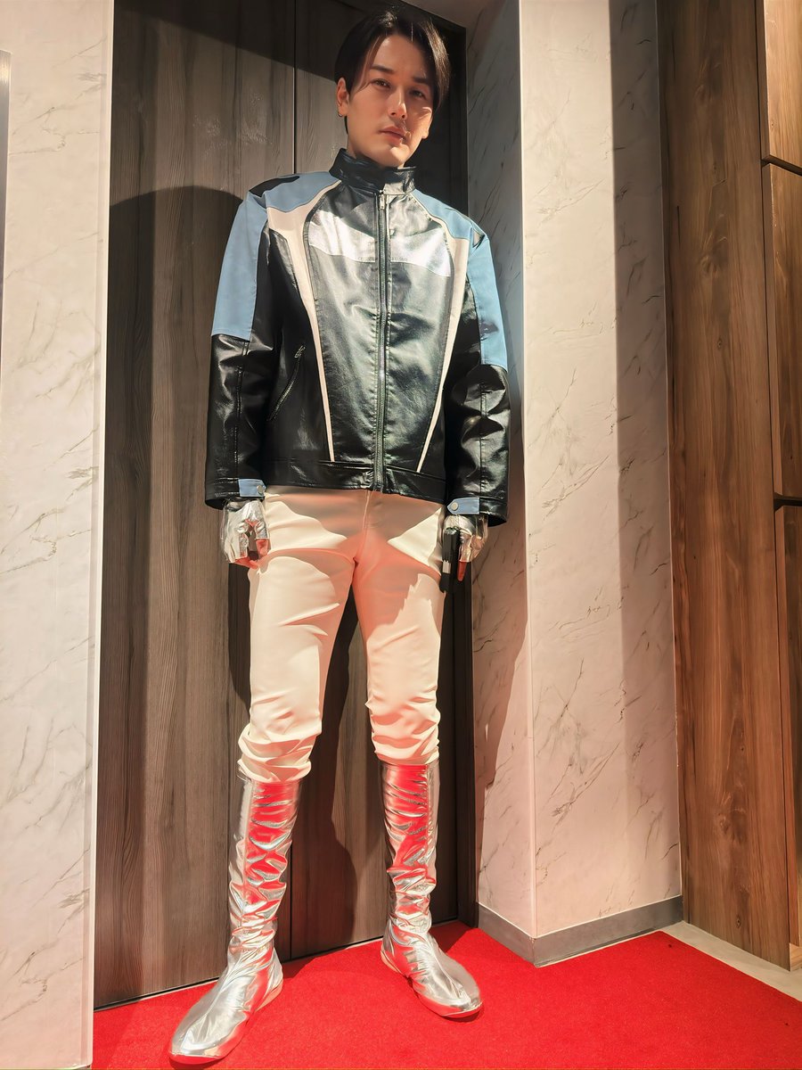 これが何を意味しているかって？
それはまだ言えない。