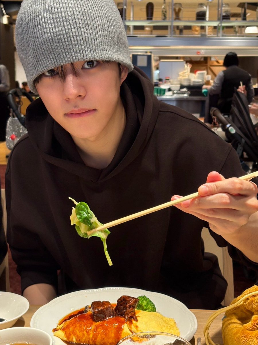 🍫BABYJAE_🍫✨️💛 #윤재혁 🌧 tweet media