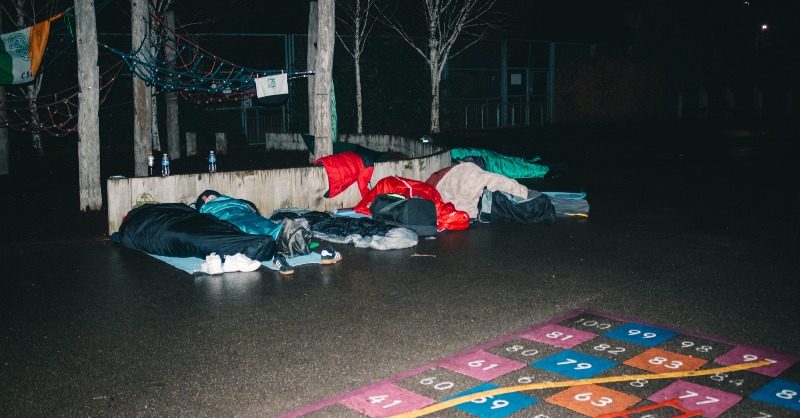 FoundationCFC's tweet photo. An amazing effort from all our participants at the #CelticSleepOut in London last night 👏

Battling the elements outdoors in honour of Brother Walfrid 💚🍀

#ChristmasAppeal2024 🎄 https://t.co/5s4j6o2RAS