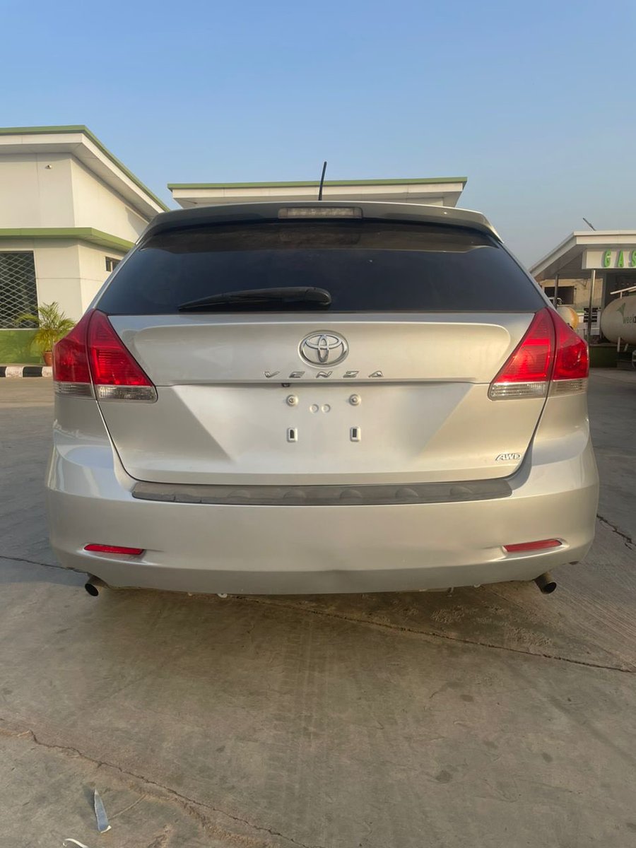 bashmidas1's tweet image. 2011 Toyota Venza
November Entry 
Full Option

19 million naira only. 

Kindly retweet 🙏