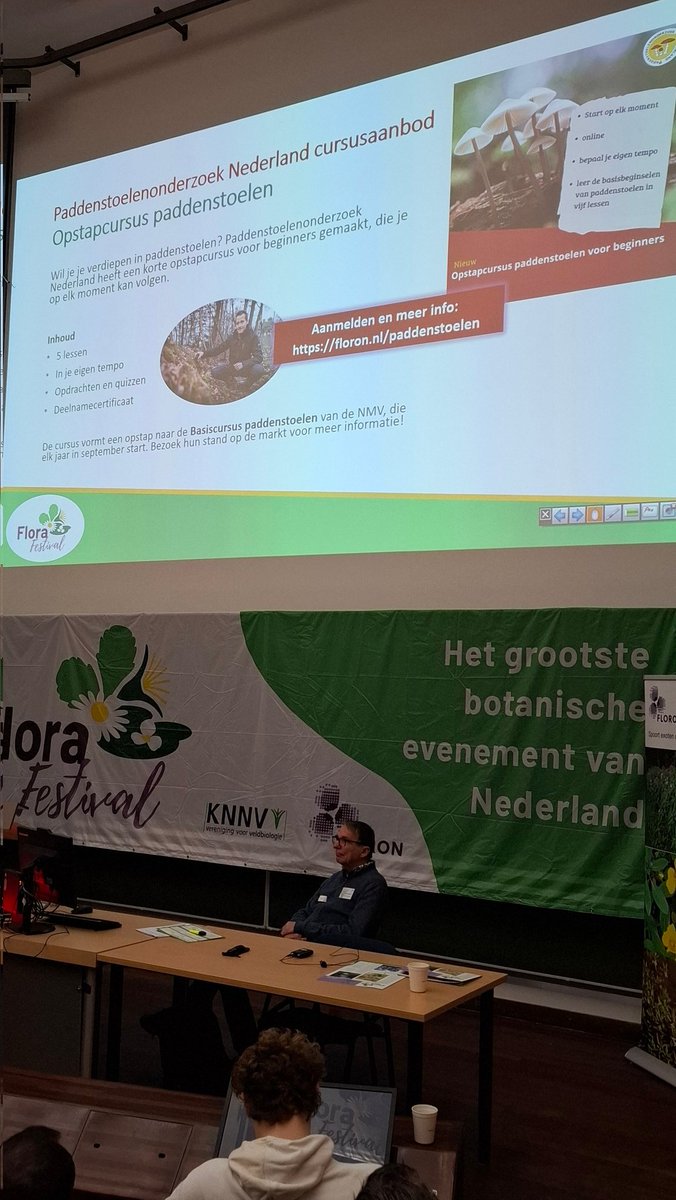 E_van_den_Ham's tweet photo. We zijn begonnen #Floron #FloraFestival https://t.co/iWJDJ1YyLi