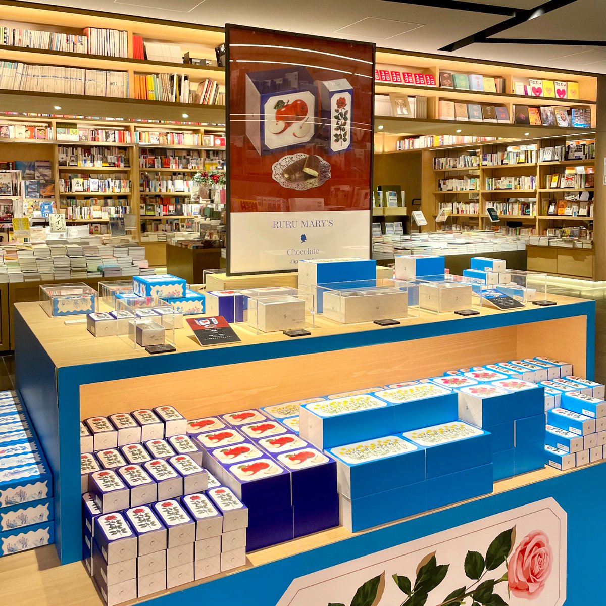 RURU MARY'S POP UP」 銀座 蔦屋書店 メインストリート大平台にて
