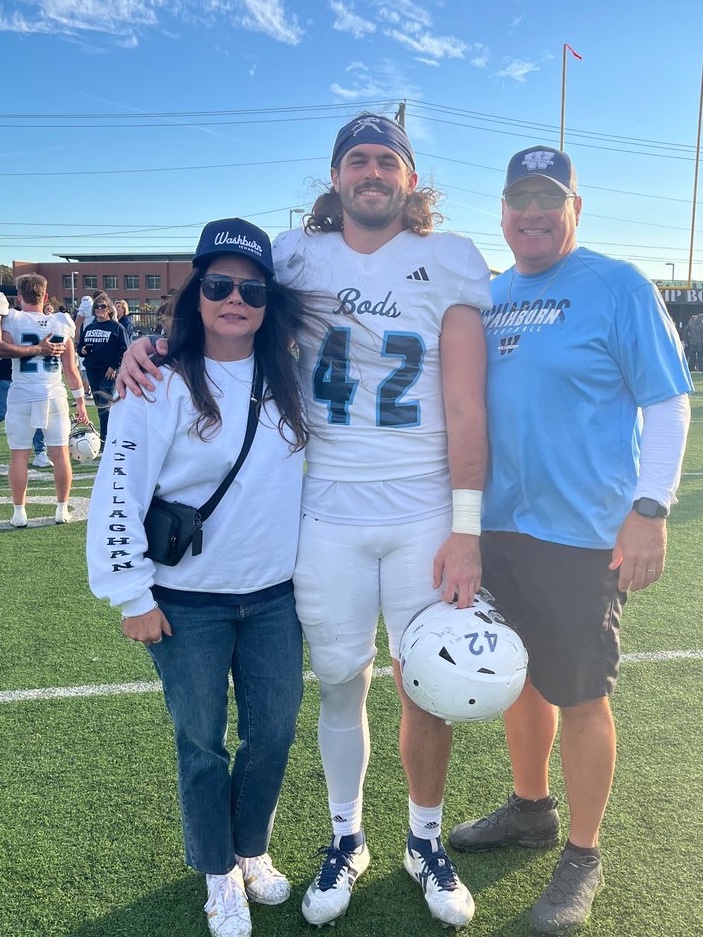 TimCallaghan19's tweet image. So proud of this Dude @charlesjcal5  accomplishing goals and creating his way, time flys.  Great things coming! #Bods