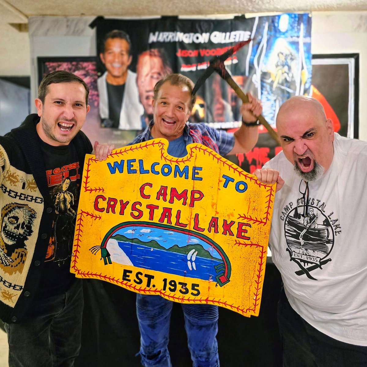 PopcornFrights's tweet photo. What better way to cap off Popcorn Frights' epic 10th season than on Friday the 13th with Jason Voorhees himself and 180 mad fans slashing their way into the night?! #AllSouledOut https://t.co/p4twzRT5eC