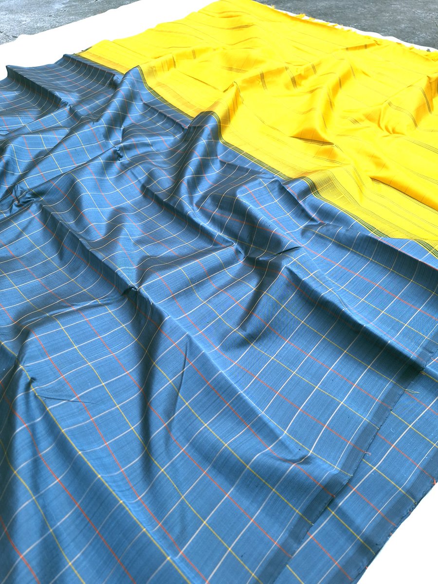 GO2Peak's tweet photo. Namaskaram 🙏 Shubha Sthira Vaara.
Colour of the day Black.
Our beautiful #handloom silk saree in very rare first-ever #stonegray and yellow combination...
certified by @silkmarkindia for authentic #puresilk at very affordable price.
Easy to purchase... easy door delivery. https://t.co/NTSZfyqSXT