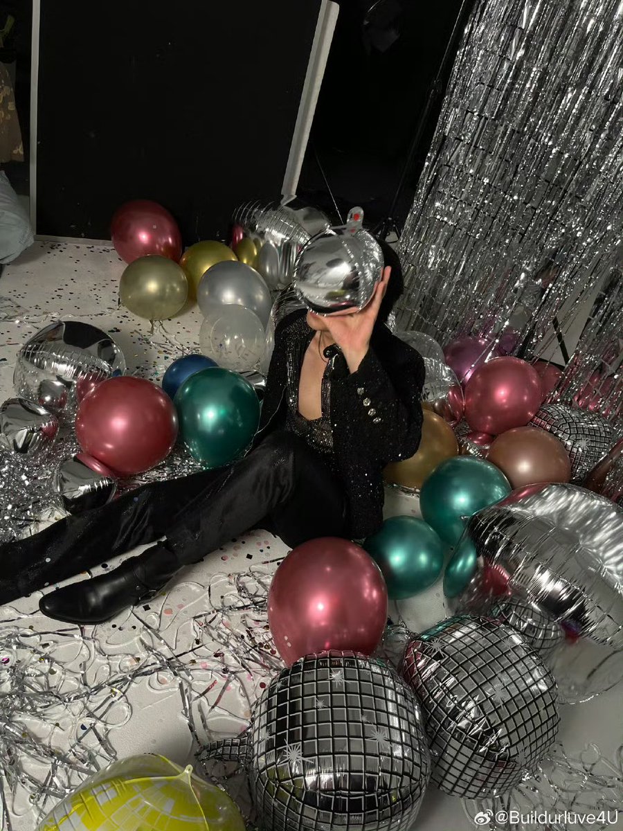 Weibo updated [14122024] Sleepy all the time but first let’s fun together.🤣🤩✨ 

🔗 weibo.com/7844840331/511…

#BuildJakapan <a href="/JakeB4rever/">BIU.</a> 
#Beyourluve