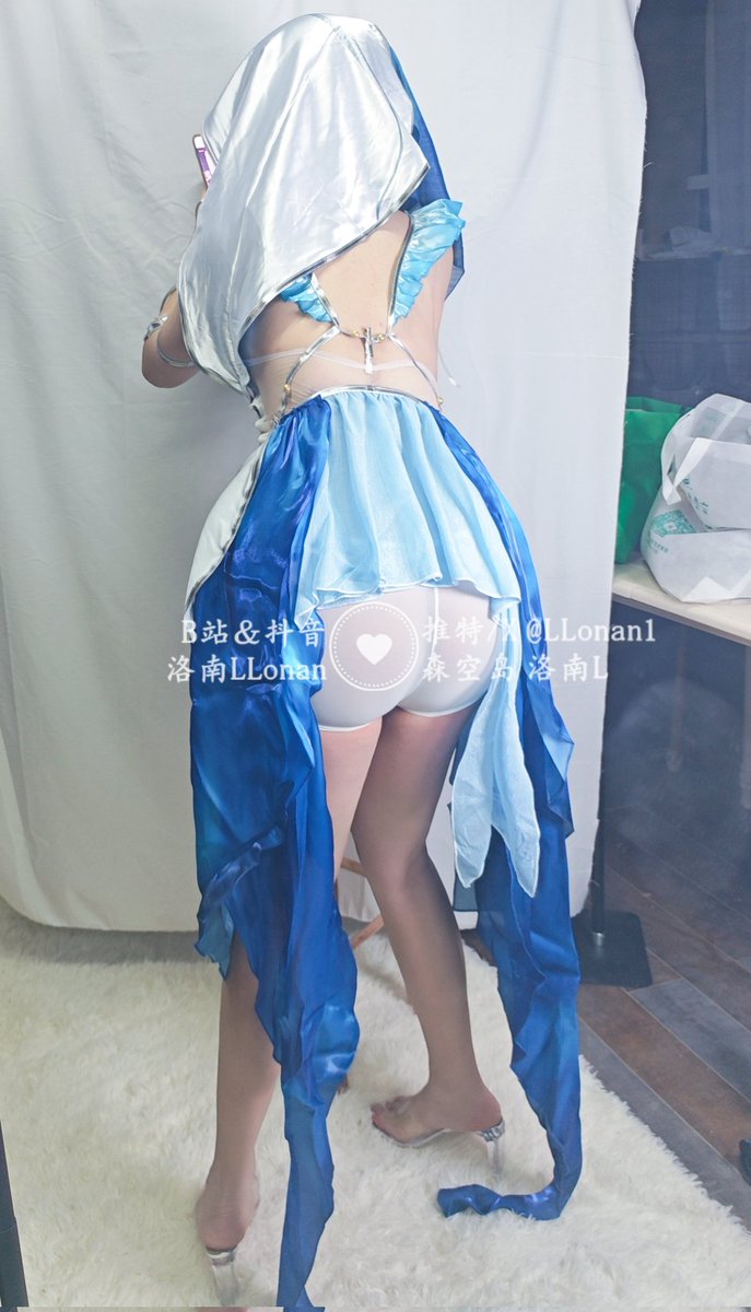 LLonan1's tweet photo. 一些主包
←在阿B/抖音 在推特→
#可爱的男孩子 #鸣潮 #男娘 #伪娘 #cos #反差 https://t.co/NLesRmmVeX