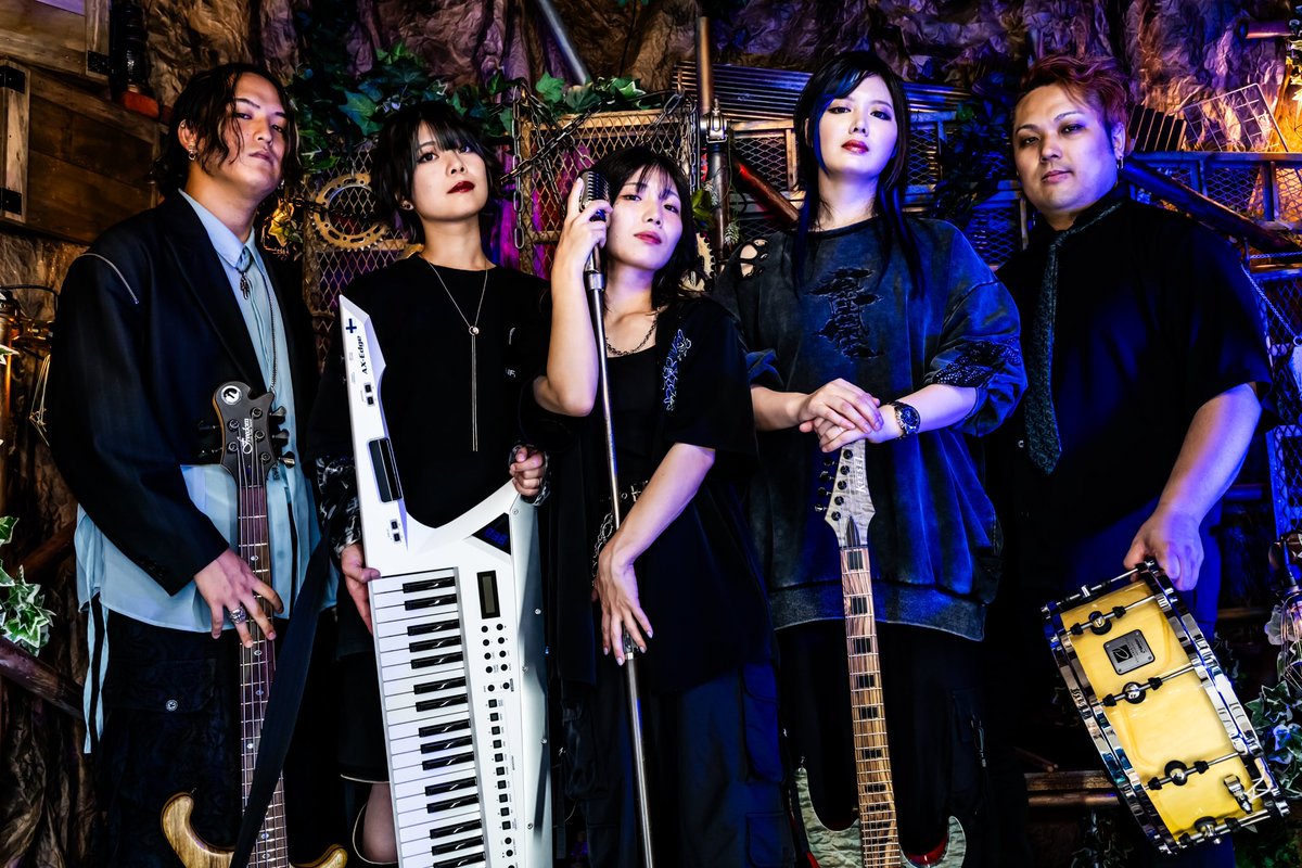 Subomie_info's tweet photo. 【ライブ告知】
2025.03.15(土)次回ライブ🌱
@秋葉原CLUB GOODMAN

入場料やタイムテーブルは
情報解禁され次第お知らせします🌱

お楽しみに〜🌞
#スボミーライブ https://t.co/TdVy4ajqC8