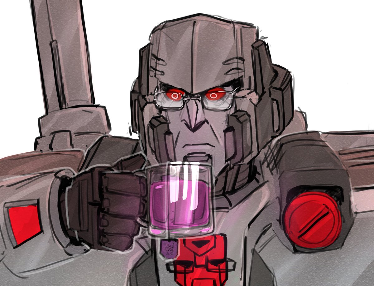 I'm afraid to imagine what he saw

#transformers #maccadam #IDW #Megatron
