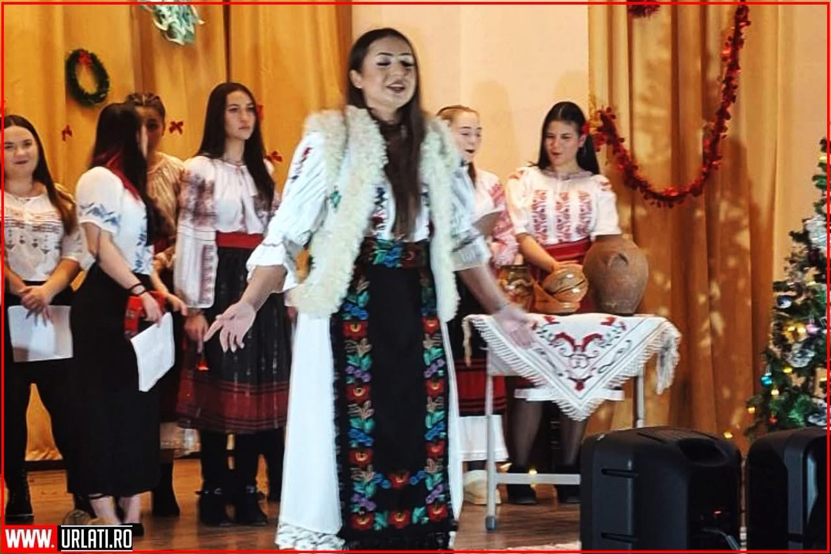 URLATI's tweet photo. 💬 „Let’s make the world a better place, especially on holidays!” 🌟

Cu stimă,
Echipa https://t.co/IgRj4g4Ug7
#URLATI 
#OrasulDintreVii 
#DrumulVinului https://t.co/IMMeCQKJLM