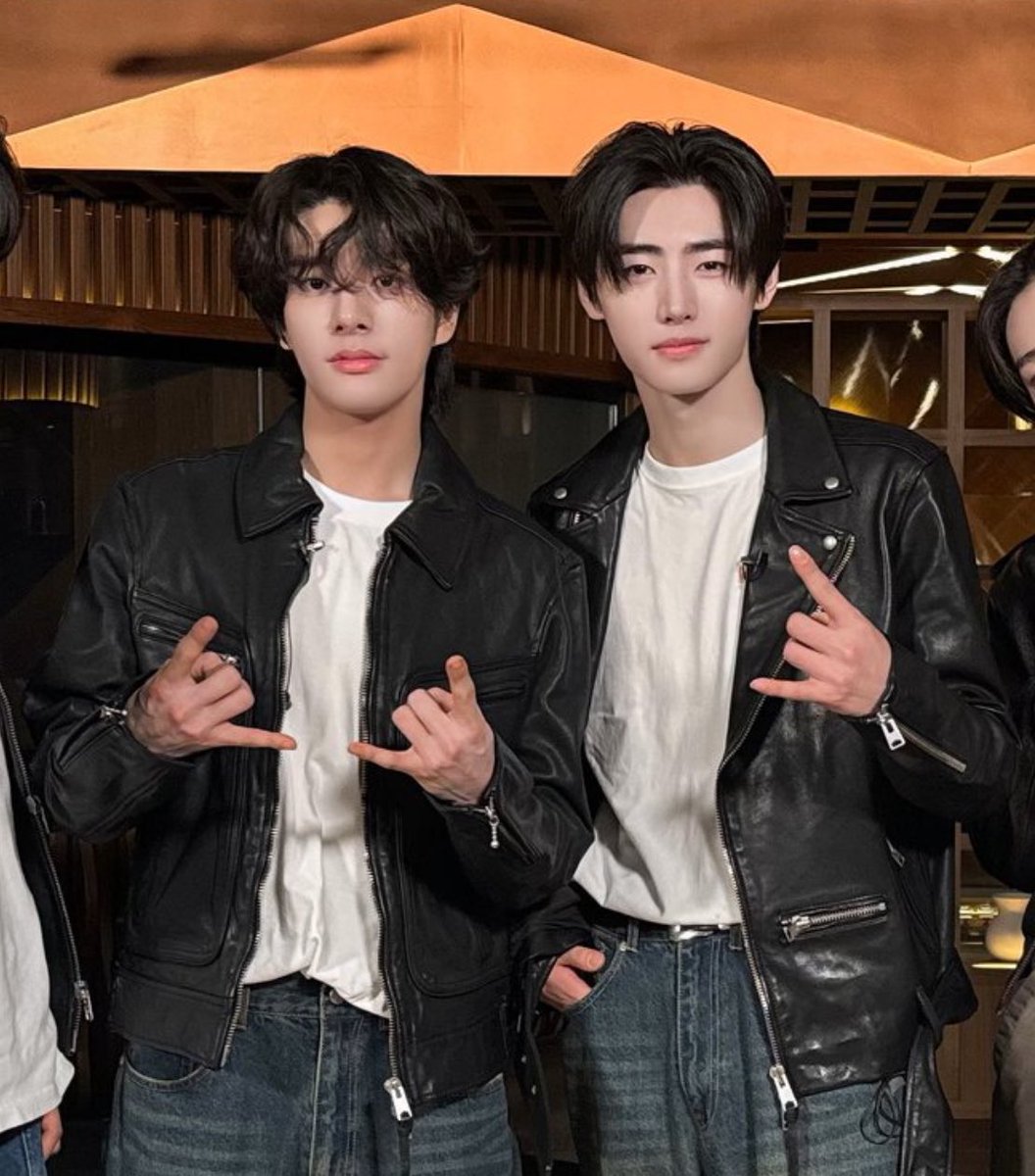 jaeyuntohoon's tweet photo. 🤍🤍🤍 https://t.co/GmqTYGzyTQ