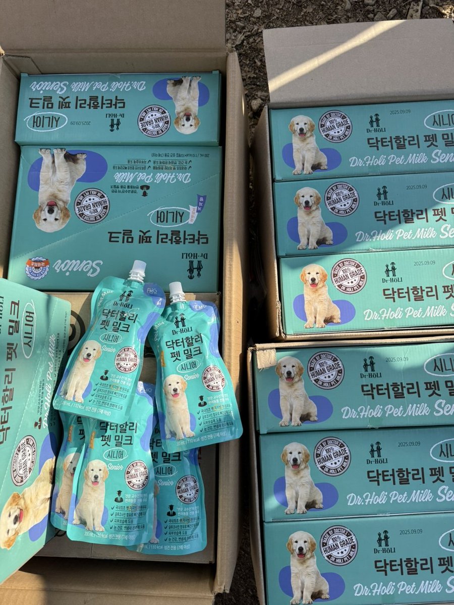 crij0804's tweet photo. [12월 애신동산 단체기부]
★Mr.JKS Japan★
닥터할리 펫 밀크 시니어 200ml - 130개
★장어의 마음 ♡JKS★
천연닭가슴살 소프트스틱(180g) - 12개

♥단체 장어님들 감사합니다♥ https://t.co/Fs3EAPjUU5