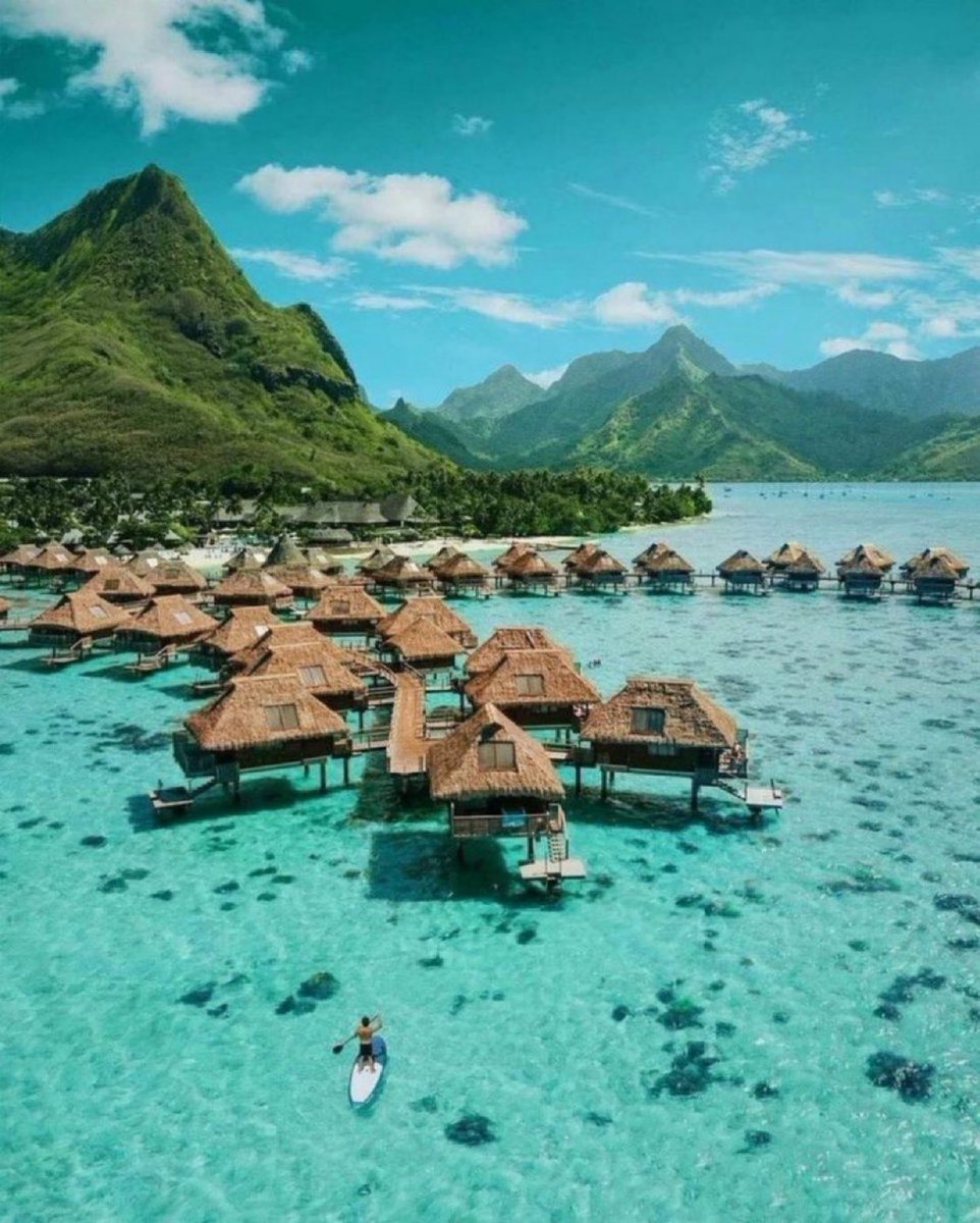 viewsoff's tweet photo. Bora Bora https://t.co/1SjzTHfEJq