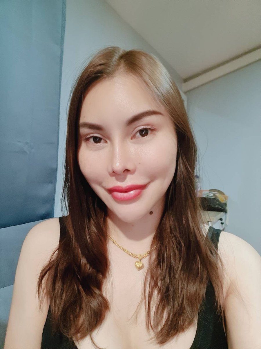 สวัสดีวันเสาร์วันหยุดพักผ่อนพักกายพักใจ❤️ ไม่คุย18+ยินดีที่รู้จักจ้า #ไม่ลามก #ชอบรุ่นใหญ่ #หนองคาย  #ผู้ใหญ่บ้านสายลุย