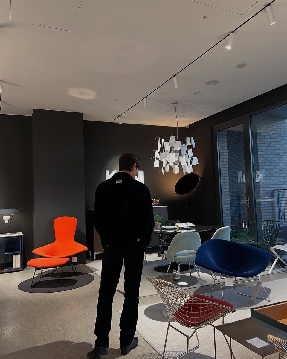 Checking out Han Royale new store that's about to open soon.