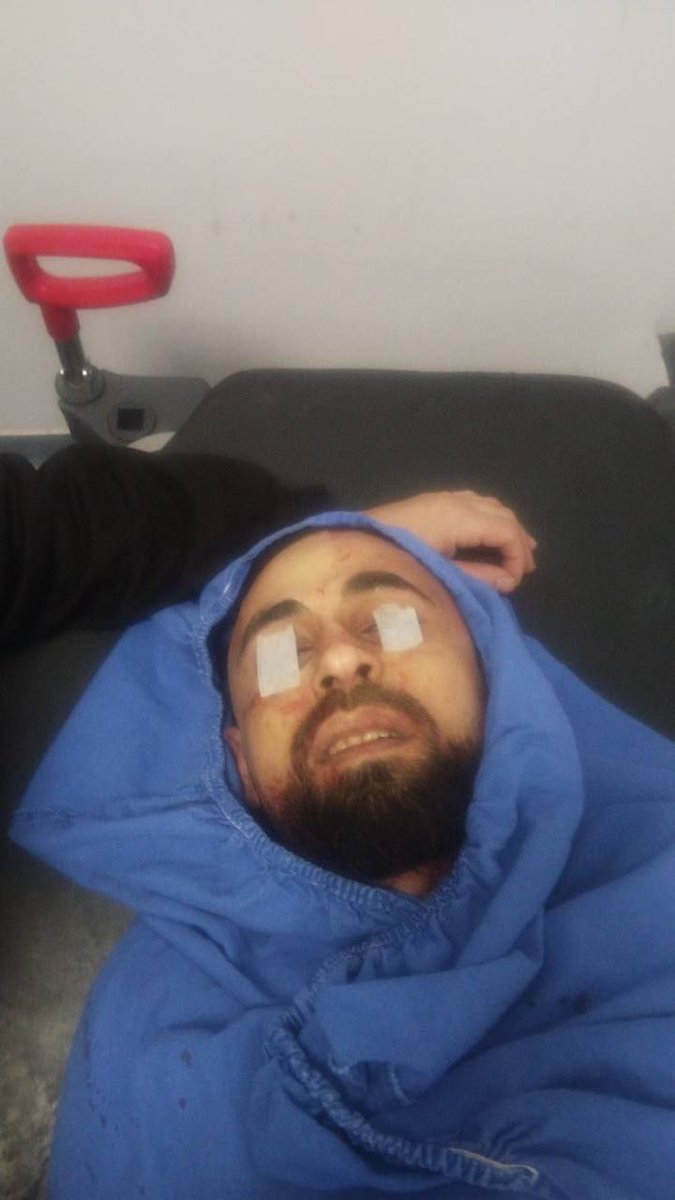 khaberni's tweet photo. جثمان الشهيد القائد في كتيبة جنين يزيد جعايصة الذي استشهد اليوم بنيران عناصر السلطة الفلسطينية في مخيم جنين https://t.co/XZWqIN5NYk