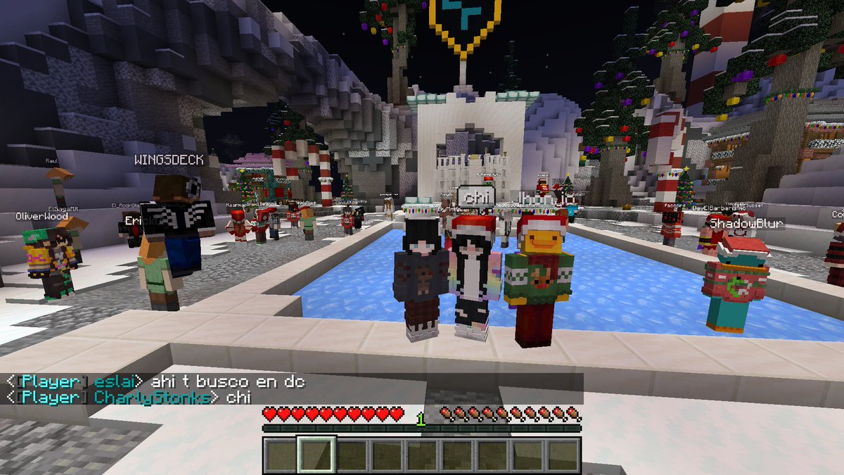 Slycraash's tweet photo. Más fotos con mis nuevos amigos :D @shiidaiin, @Gabucitauwu, @SoyJhonjo, charly no tiene x pipi, @v_viatic yyyyy faltan jjjj https://t.co/Rpq5LO44Bo