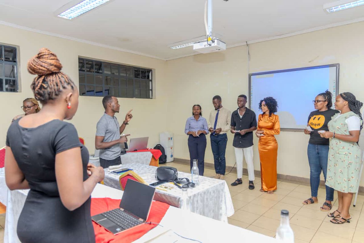 Manfred2541's tweet photo. On 11/12/24 marked a pivotal moment as the  (JUWAPWA) unveiled its Strategic Plan 2025/29. A roadmap to empower the youth and transform education in the Coast region, paving the way for a brighter future.
#JUWAPWA
#SuperYouthAmbassador 
#PwaniFirst
@charlruto 
@JumuiaPwani https://t.co/r3K4FMXxK8