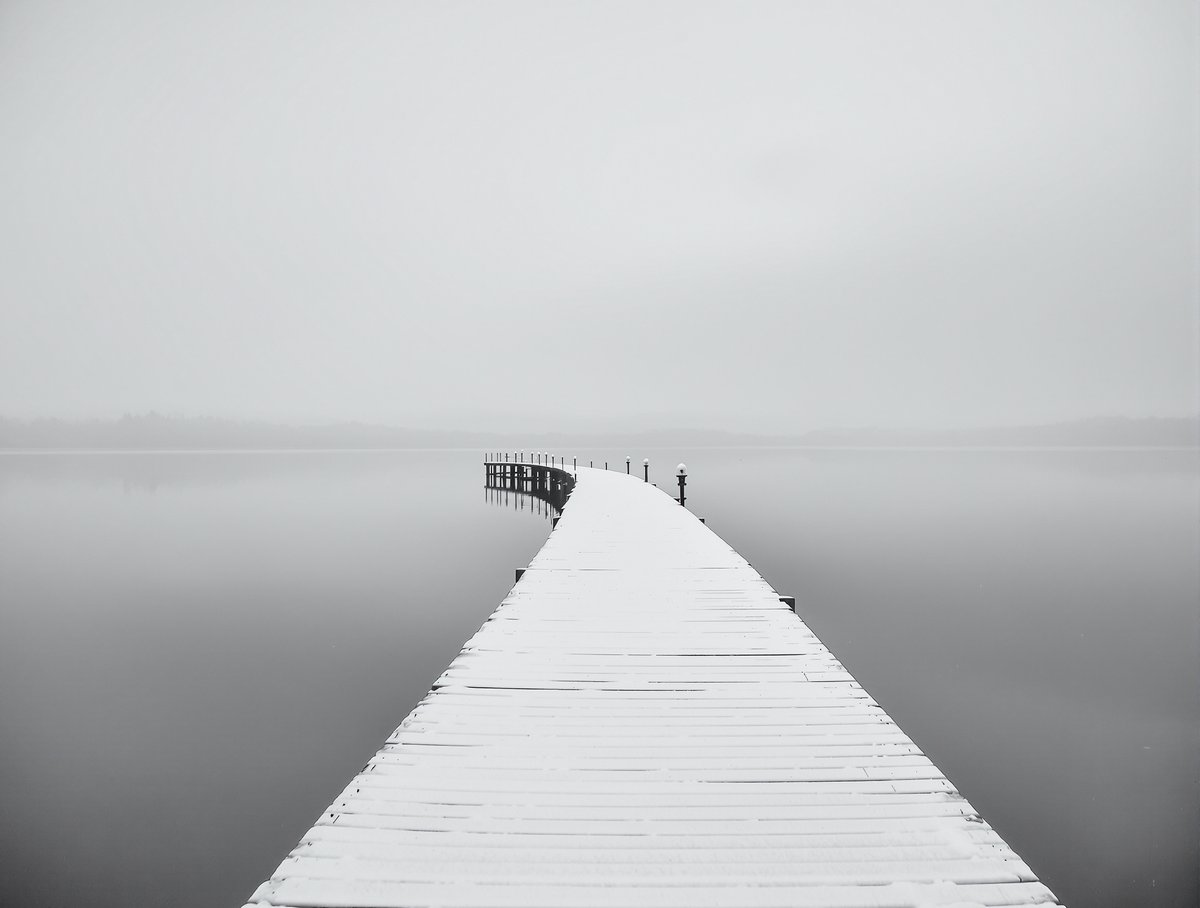 Marco__Bonn's tweet photo. Steg im See
#Winter #Steg #Winterlandschaft #Ruhe #Minimalismus #Natur #See #Schnee #WinterLandscape #Calmness #Minimalism #Nature #Lake #Snow #schwarzweißfotografie #schwarzweiss #blackandwhite #blackandwhitephotography #bnw #monochrome #bw #bnwphotography #photooftheday #ai https://t.co/pkpSPxLhpi