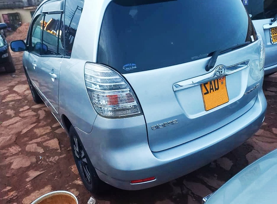 DriveNowUg's tweet photo. Looking for a real car at a #AveragePrice, here's the all time car of value with 1.8cc and it's a 2006 edition.
#Note: Not negotiable but do accept installments from 70% initial deposit.

Costs: #Ugx19m https://t.co/9sLbq5qVc2