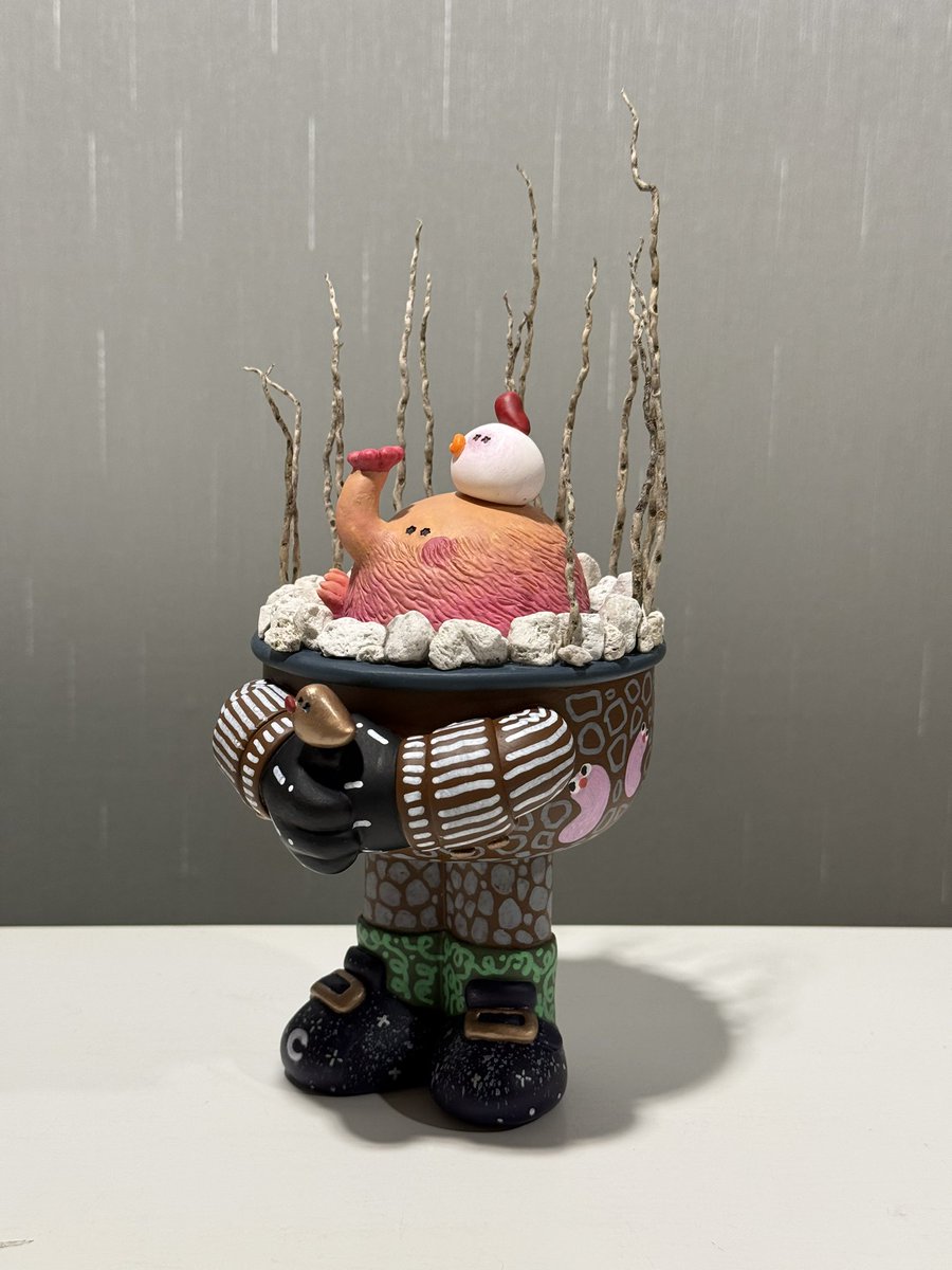 noahs_crate's tweet photo. 至福時刻

2024最後一展

#resintoys #resinart 
#design #designertoys 
 #gk #artwork #sculpture #originalcharacter 
#模型 #デザイン #オリジナル #樹脂 
#原創角色 #藝術玩具 #雕塑 #雕塑作品 
#noahscratestudio 
#礼の足 https://t.co/aezdOWlfAf