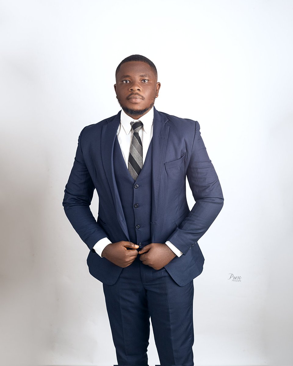 Lekxn_pxpper's tweet image. 👨🏾‍🎓 OLAJIDE OLALEKAN EZEKIEL 
B.A HISTORY AND INTERNATIONAL RELATIONS (IFE)

#OAU48thConvocation 
#OAUTwitter